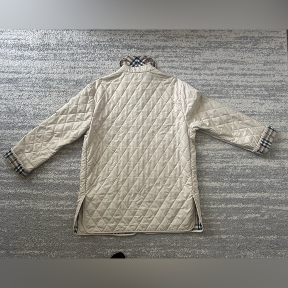 Burberry Cream Quilted Utility Jacket with Plaid Cuff Trim - Picture 3 of 5